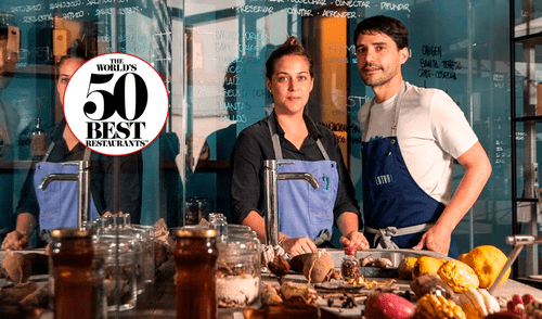 Central logró el segundo puesto en el 2022 gracias a su propuesta única de comida a través de las altitudes del Perú. Los chefs Pía León y Virgilio Martínez en su restaurante Central que logró el segundo puesto en el 2022.