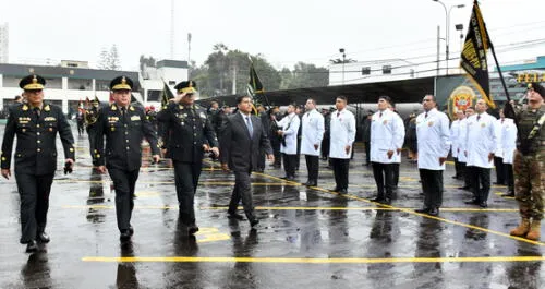 Ministro del Interior, Carlos Malaver, presidió ceremonia de aniversario de Inspectoría General. Foto: Mininter Ministro del Interior, Carlos Malaver, presidió ceremonia de aniversario de Inspectoría General. Foto: Mininter