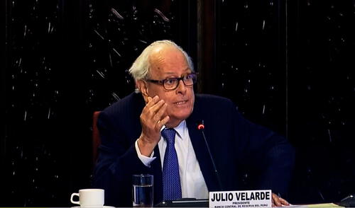 Julio Velarde, presidente del BCRP, advirtió que hay una tendencia preocupante en el déficit fiscal. Julio Velarde, presidente del BCRP, advirtió que hay una tendencia preocupante en el déficit fiscal.