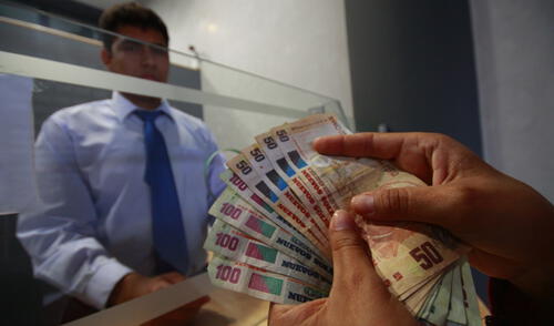 El aguinaldo es un beneficio económico de S/300 que se deposita por Fiestas Patrias y Navidad. Foto: La República Aguinaldo