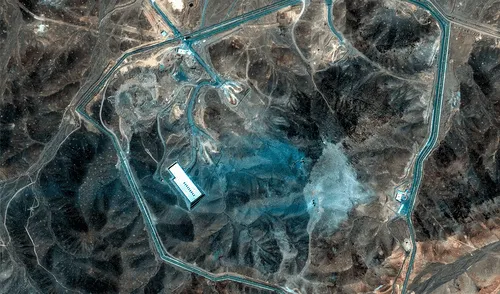 Estados Unidos provocó daños a las instalaciones nucleares de Fordow en Irán. Foto: Maxar Technologies Estados Unidos provocó daños a las instalaciones nucleares de Fordow en Irán.