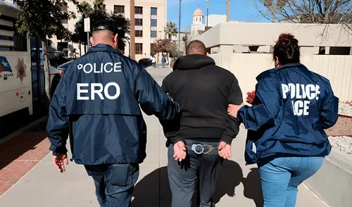 ICE aplica nueva táctica para arrestar a inmigrantes indocumentados en EEUU. ICE aplica nueva táctica para arrestar a inmigrantes indocumentados en EEUU.