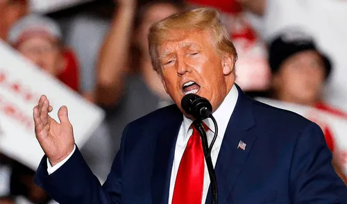 Trump acusa a Israel e Irán de violar el alto el fuego. Foto: EFE Donald Trump, Irán e Israel.