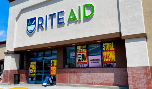 CVS Health y Walgreens se asocian con Rite Aid para asegurar la continuidad de servicios farmacéuticos. CVS Health y Walgreens se asocian con Rite Aid para asegurar la continuidad de servicios farmacéuticos.