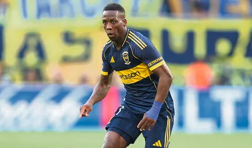 Luis Advíncula tiene contrato con Boca Juniors hasta fines del 2026. Foto: AFP
