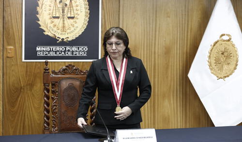 Bancadas han presentado denuncias constitucionales contra la titular del Ministerio Público. Bancadas han presentado denuncias constitucionales contra la titular del Ministerio Público.