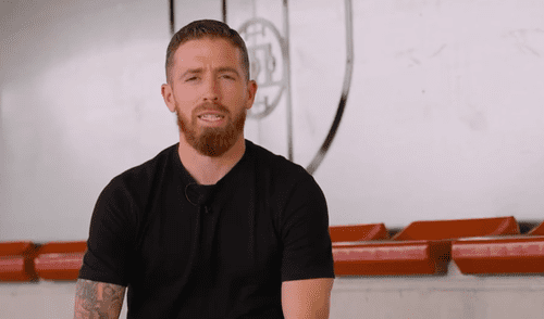 Iker Muniain sorprende al dirigir a club de la tercera división española tras retirarse del fútbol