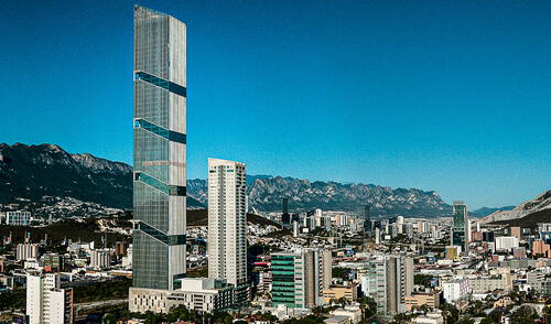 El país que supera a Chile con el edificio más alto de América Latina y está construyendo otro con más de 400 metros