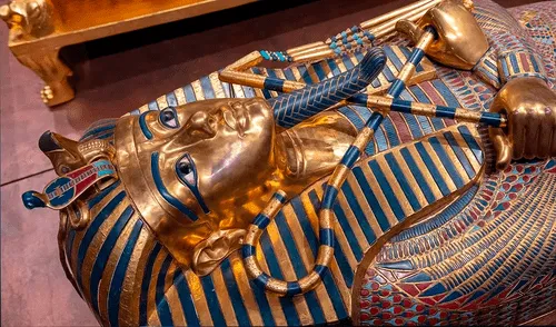 El hongo de la tumba de Tutankamón podría ayudar a tratar ciertos tipos de cáncer.