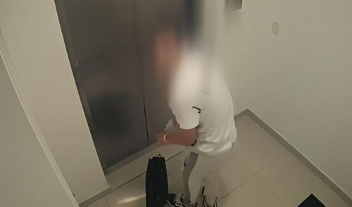 Policía expone cómo el joven engañaba en condominios de alta gama para robar.