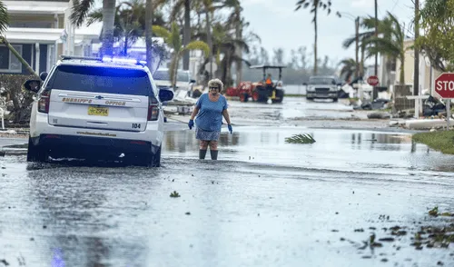 Florida alerta sobre una posible tormenta tropical que afectaría a los residentes de Orlando, Jacksonville y Tampa.