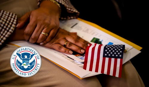 USCIS y Trump anuncian nuevas políticas más estrictas para el proceso de naturalización en EE. UU. o ciudanía americana, afectando a inmigrantes con discapacidades.
