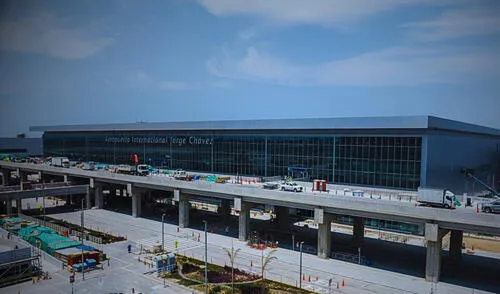 Reabrir el antiguo aeropuerto Jorge Chávez no requiere modificar el contrato, apunta Ositran. Reabrir el antiguo aeropuerto Jorge Chávez no requiere modificar el contrato, apunta Ositran.
