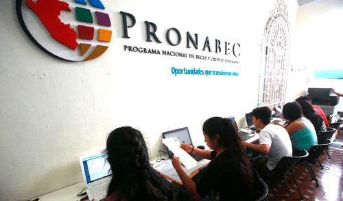 Postulantes a Beca 18 accederán a contenido de ciencias, matemática y comunicación sin costo alguno.