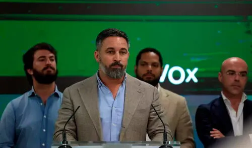 VOX exige al Gobierno de Madrid que cierre el centro de Pozuelo de Alarcón. Foto: Expansión vox, ayuso, españa