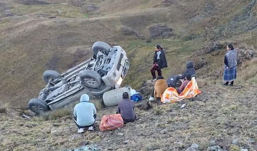 Accidente ocurrió en peligrosa vía en provincia de Sandia. Foto: difusión.