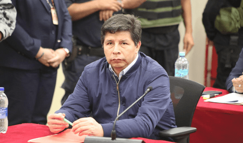 El Congreso busca desplazar a Pedro Castillo de la competencia electoral. El Congreso busca desplazar a Pedro Castillo de la competencia electoral.