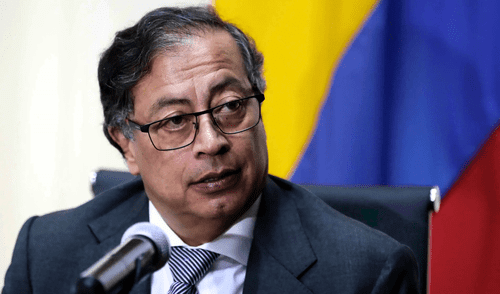 Gustavo Petro - Avión presidencial - atentado