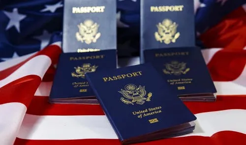 La ciudadanía americana conlleva derechos y responsabilidades que deben ser respetadas.