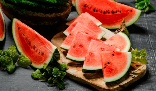 Estudios científicos avalan las propiedades de la sandía para mejorar nuestra salud.