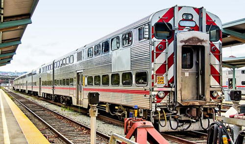 Ferrovías Central Andina pide subsidio para operar el tren Lima–Chosica con solo una parte de los trenes donados. Foto: Difusión