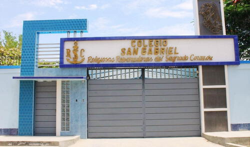 Profesor que realizó tocamientos indebidos a alumna se encuentra prófugo.