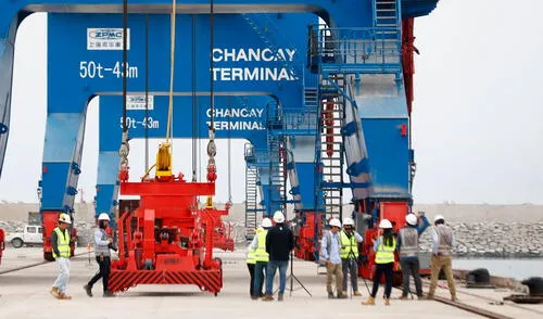 El Puerto de Chancay podría aportar US$4.500 millones a la economía del Perú El Puerto de Chancay podría aportar US$4.500 millones a la economía del Perú