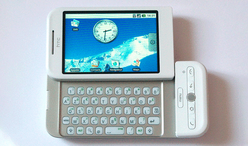 Así lucía el HTC Dream, el primer teléfono con Android. Foto: Wikipedia