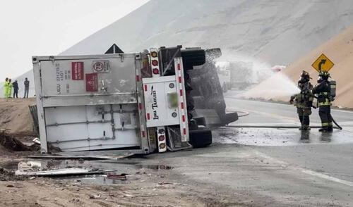 Tráiler se vuelca en la Curva del Diablo y queda al borde del abismo: conductor se salva de milagro en Serpentín de Pasamayo