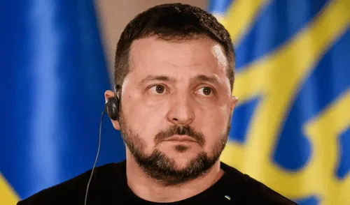 Manifestantes en Kiev exigen a Zelenski vetar la ley que limita la autonomía de NABU. Foto: AFP Volodimir Zelenski - Ucrania