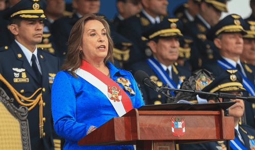 Dina Boluarte se aferra a la idea de continuar en Palacio de Gobierno hasta julio del 2026. Foto: Presidencia. Dina Boluarte