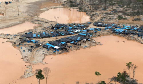 La minería ilegal y otras economías informales representa alrededor del 4% del PBI, según el IPE. Foto: Andina Minería ilegal