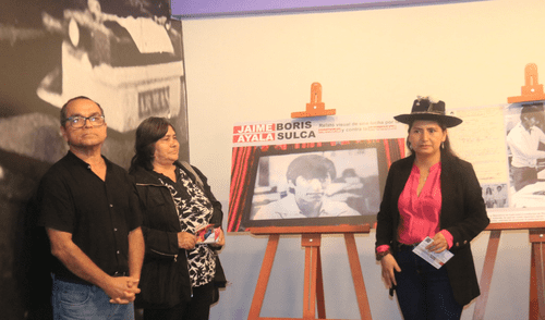 Familiares y periodistas recordaron a Jaime Ayala Sulca como cada 2 de agosto. Foto: ANP Jaime Ayala Sulca