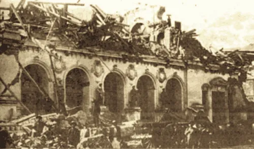 Así quedó una construcción tras el terremoto de 9.0 en Lima. Foto: TV Perú Terremoto