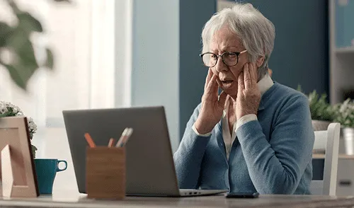 colette, francia, estafa emocional