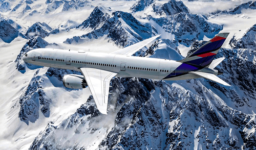 El vuelo más turbulento del mundo pasó por Sudamérica, según Turbli: recorre una de las cadenas montañosas más altas del planeta