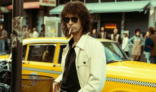 protagonista. Al actor británico Ben Whishaw se le ha criticado mucho por este rol de Eduard Limónov. Lo cierto es que Whishaw dejó su marca en la película.