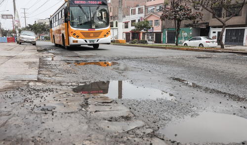 Ciudadanos son afectados por la continuidad y calidad de los servicios públicos tras sobreendeudamiento municipal. Ciudadanos son afectados por la continuidad y calidad de los servicios públicos tras sobreendeudamiento municipal.