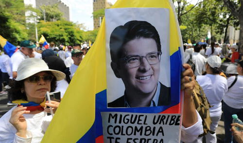 Miguel Uribe Turbay, de 39 años y perteneciente al partido de derecha Centro Democrático, fue atacado con dos disparos en la cabeza que lo dejó internado.