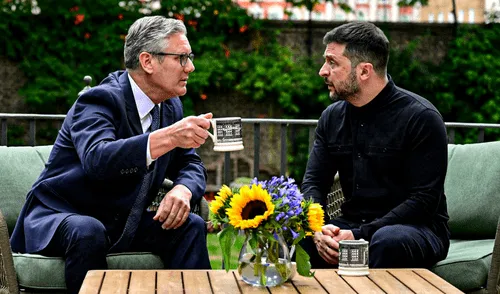 Zelensky se reunió con el primer ministro de Reino Unido en busca de presionar a Rusia previo a la reunión Putin-Trump