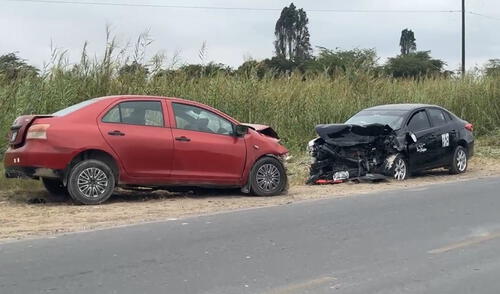 Auto en que viajaban educadores sufrió doble impacto. Foto: cortesía Juan Nunura.