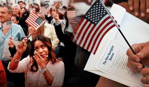 La ciudadanía americana es un estatus legal que permite reconocer a un inmigrante como parte de EE.UU.