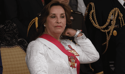 Dina Boluarte quedó exonerada de cualquier investigación hasta que termine su mandato. Foto: John Reyes / La República dina boluarte