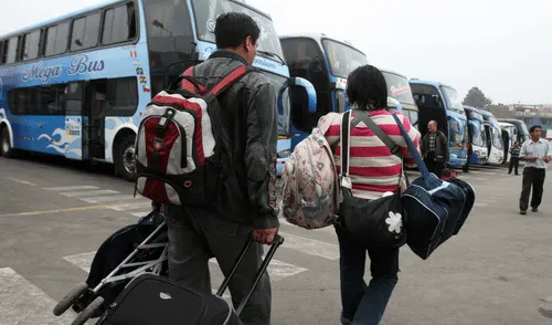 Los peruanos se preguntan si del 28 al 31 de agosto habrá un feriado largo. Los peruanos se preguntan si del 28 al 31 de agosto habrá un feriado largo.