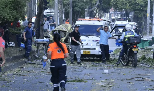 Atentado en Cali, Colombia, dejó un muerto y diez heridos cerca de la base. Foto: Raúl Palacios Colombia - Cali - Atentado - Base Aérea