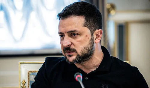 Zelensky reitera que no entregará tierras ucranianas mientras Rusia reivindica la toma de dos pueblos en Donetsk