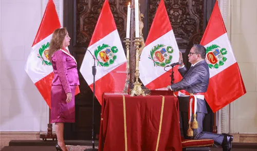 A pesar de haber sido censurado por su deficiente gestión contra la inseguridad ciudadana, Dina Boluarte oficializó el retorno de Santiváñez. Foto: Presidencia Dina Boluarte, Juan José Santiváñez