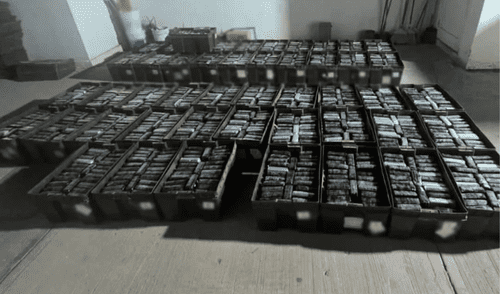 Las acciones contra el narcotráfico en México se intensifican ante presiones del presidente de EE. UU., quien ha amenazado con aranceles si no se frena el tráfico de drogas.