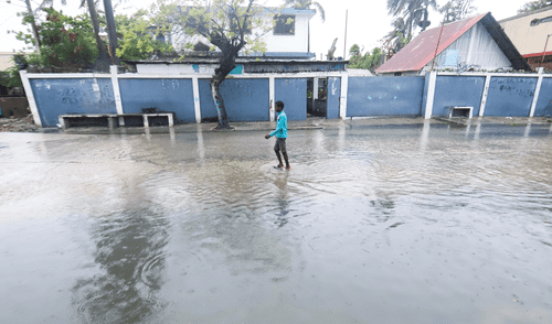 Las lluvias en Querétaro han generado daños significativos, llevando a las autoridades a activar un plan militar de emergencia para manejar la situación. Las lluvias en Querétaro han generado daños significativos, llevando a las autoridades a activar un plan militar de emergencia para manejar la situación.
