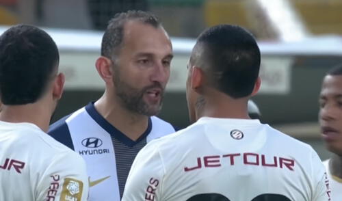 Fuerte discusión entre los delanteros Hernán Barcos y Valera en el 'Clásico'. Foto: Gol Perú Fuerte discusión entre los delanteros Hernán Barcos y Valera en el 'Clásico'